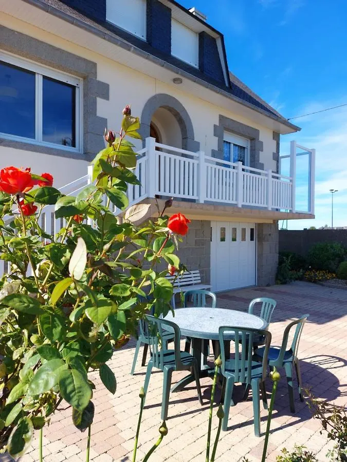 Ty Ann Maison Avec Jardin Clos De Mur, A Proximite Des Commerces Et A 3Km Des Plages Penvenan 0*,  France